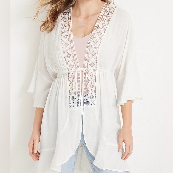Maurices Sweaters - Maurice’s White Front Tie Crochet Trim Kimono Cardigan Xsmall
